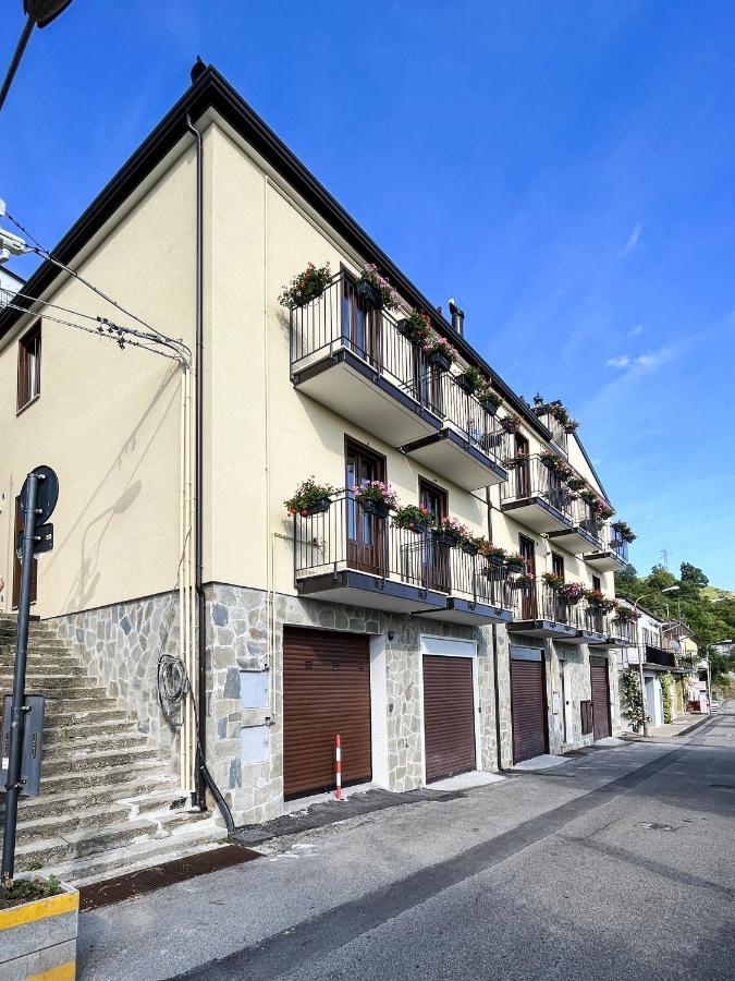 Santangelo21 Appartement Pietrapertosa Buitenkant foto